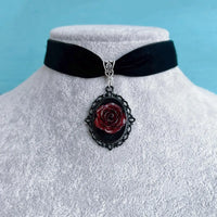 Gothic Rose Choker